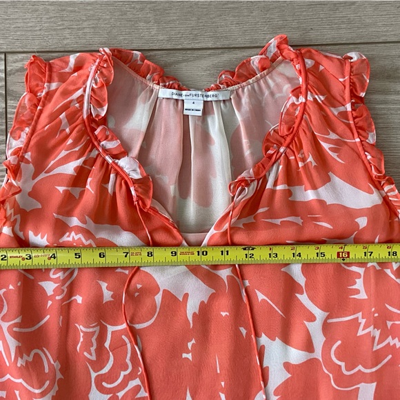 Diane von Furstenberg women’s top/ blouse. Size: 4 - Picture 4 of 8